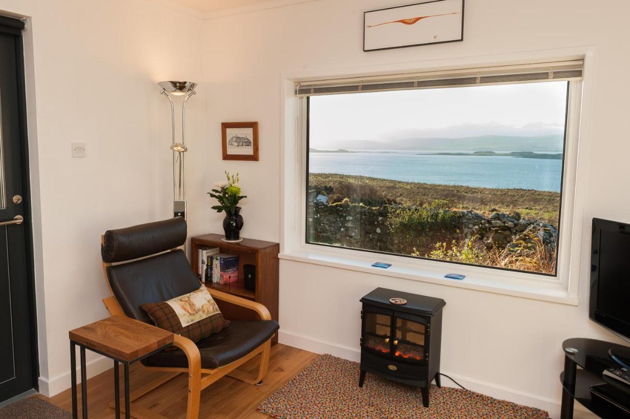An Cala Beag Self Catering Apartment On The Waternish Peninsula Hallin 외부 사진
